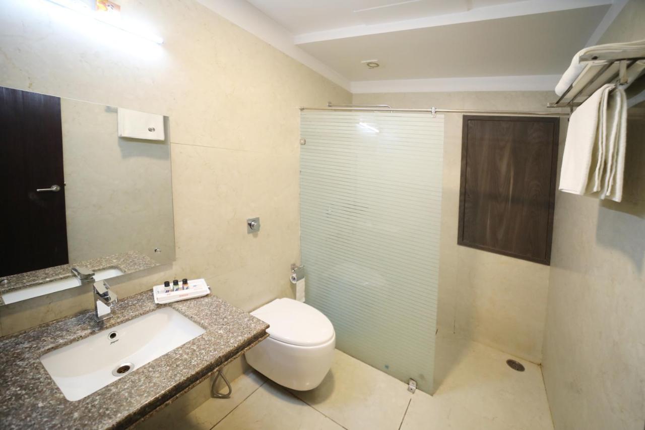 Hotel Panchsheel Ayodhya Exterior foto