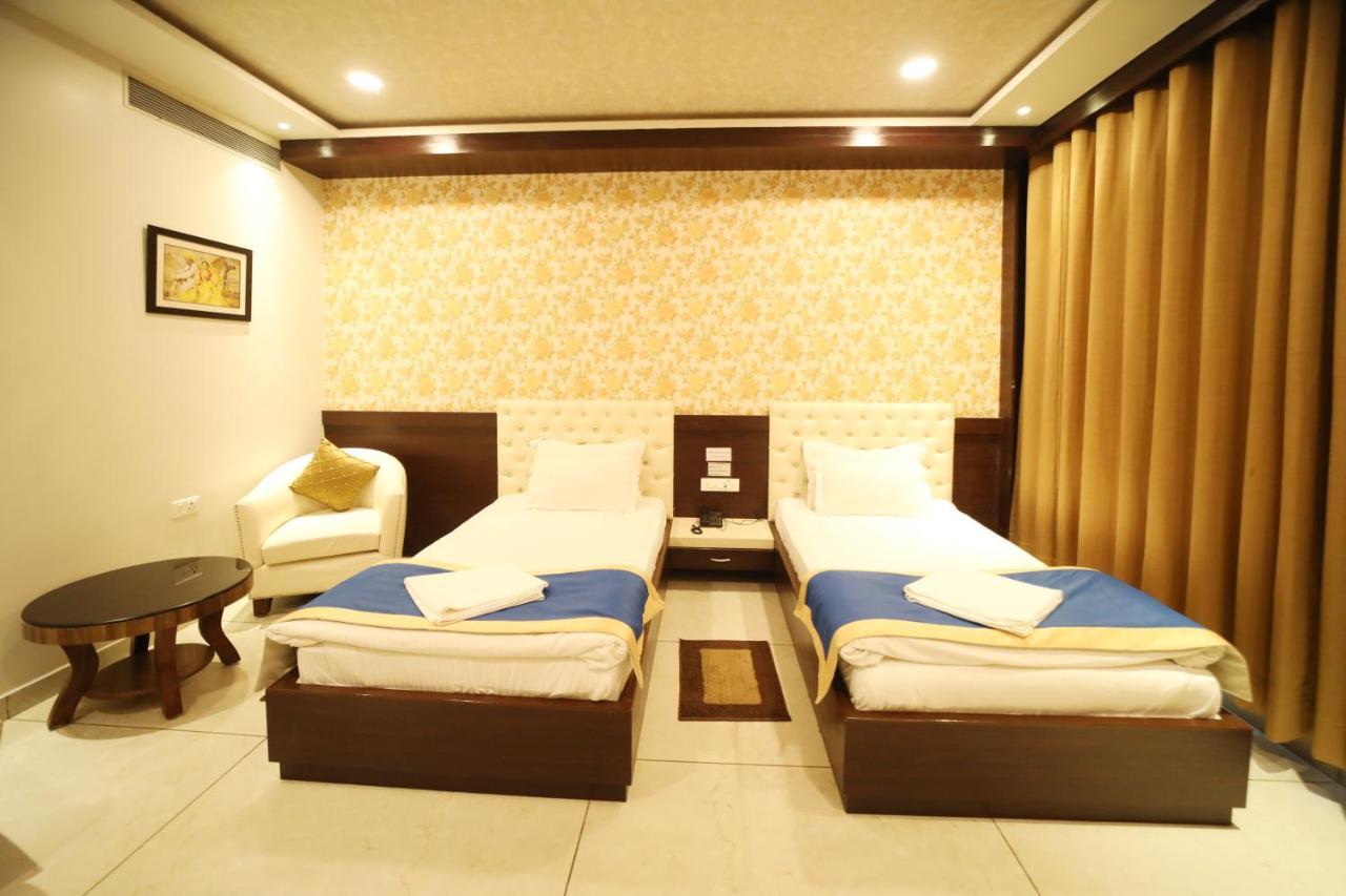 Hotel Panchsheel Ayodhya Exterior foto