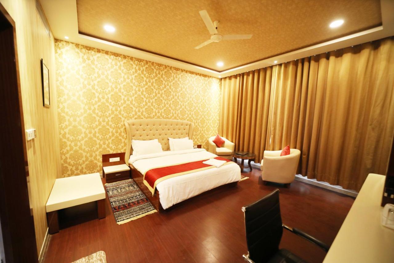 Hotel Panchsheel Ayodhya Exterior foto
